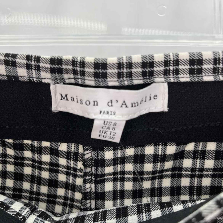Size 8 Black/White Pants