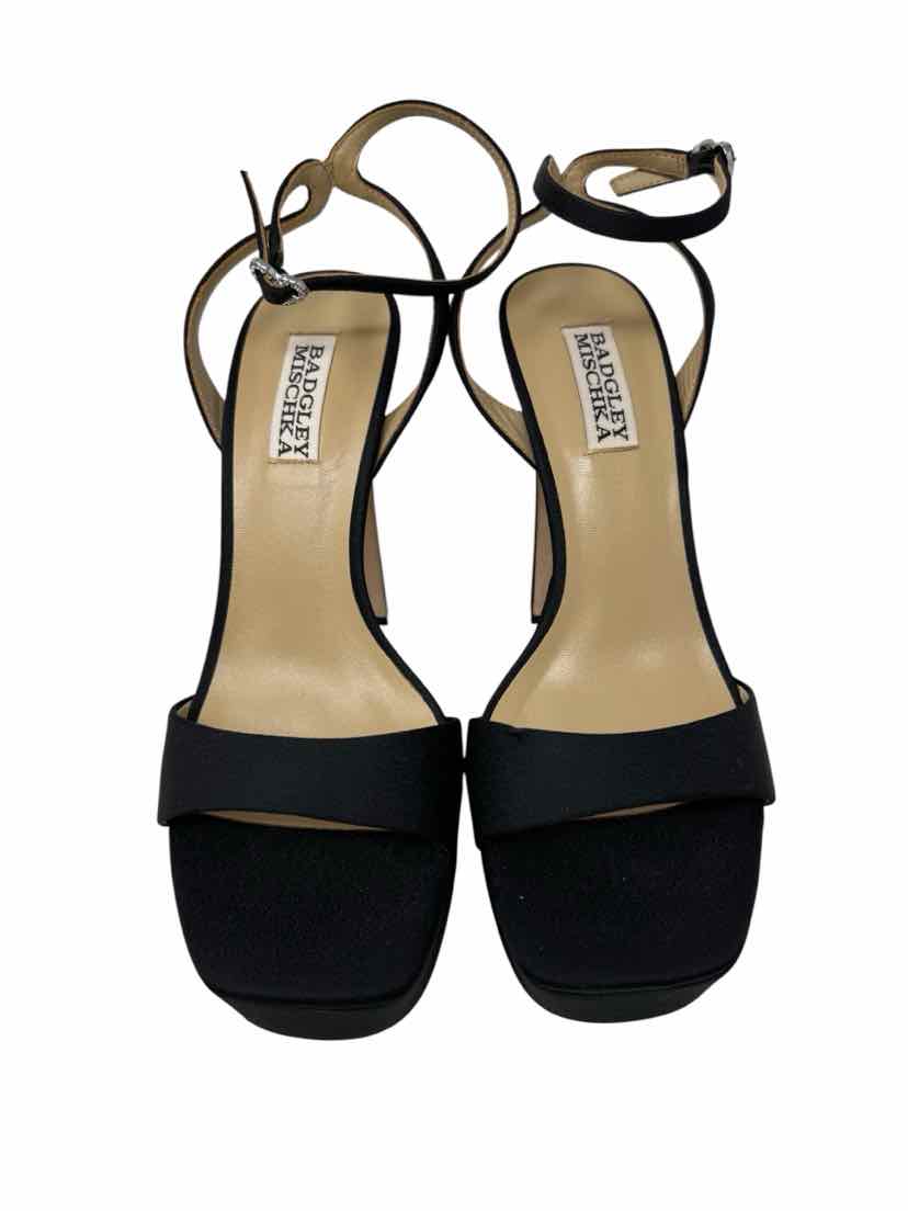 Shoe Size 7 Badgley Mischka Black Sateen Pumps