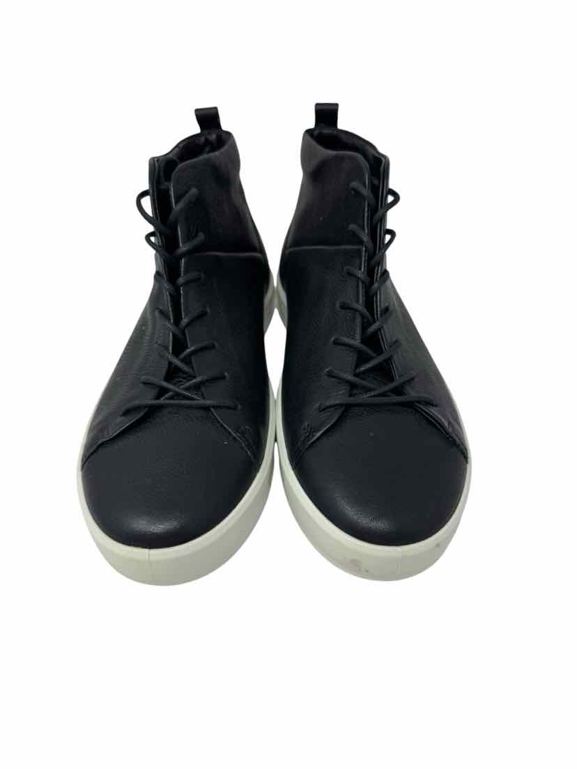 Shoe Size 39 ECCO Black Sneakers