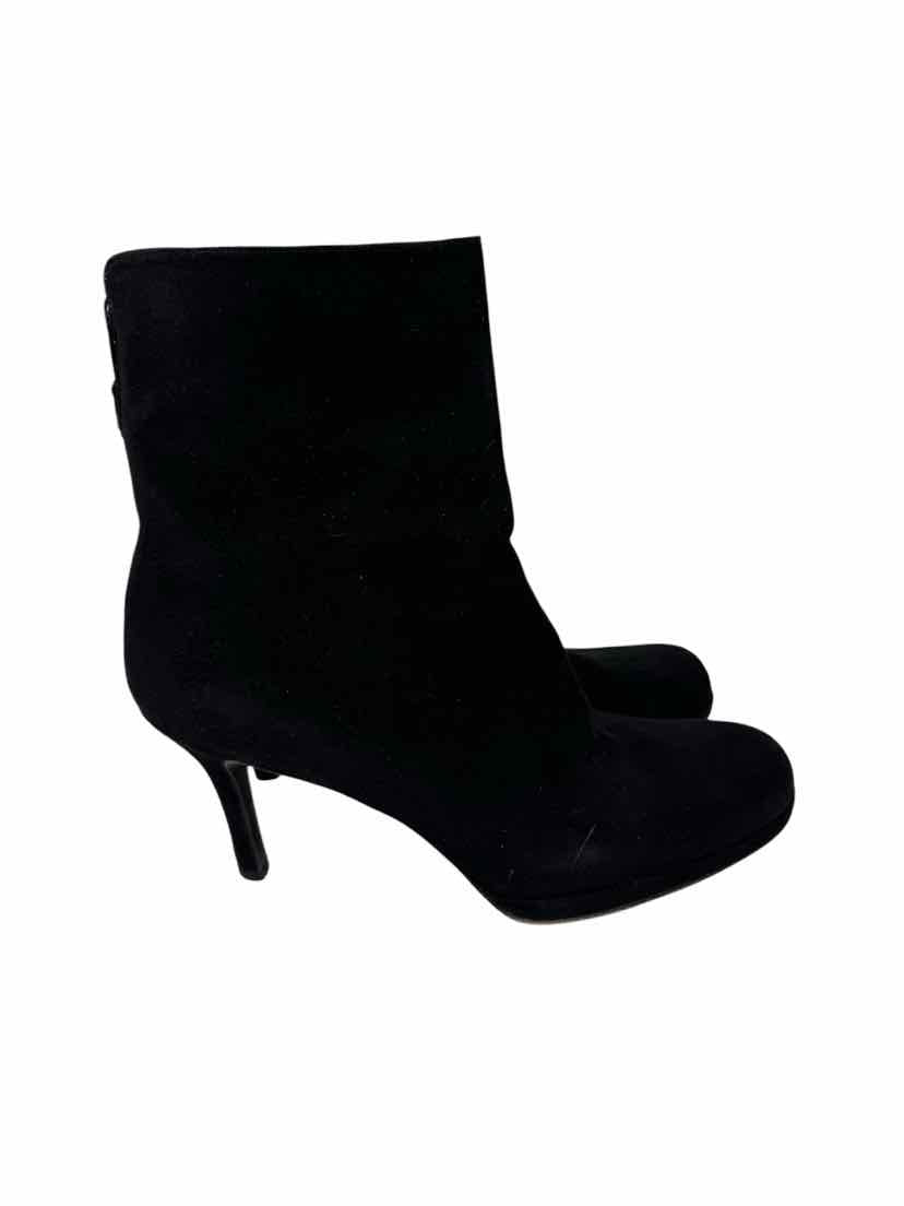 Shoe Size 7.5 Stuart Weitzman Black Suede Boots