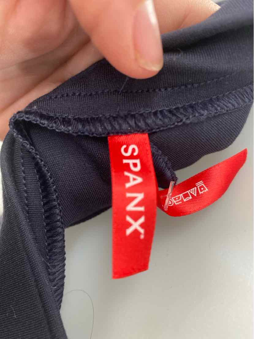Size L SPANX Navy Pants
