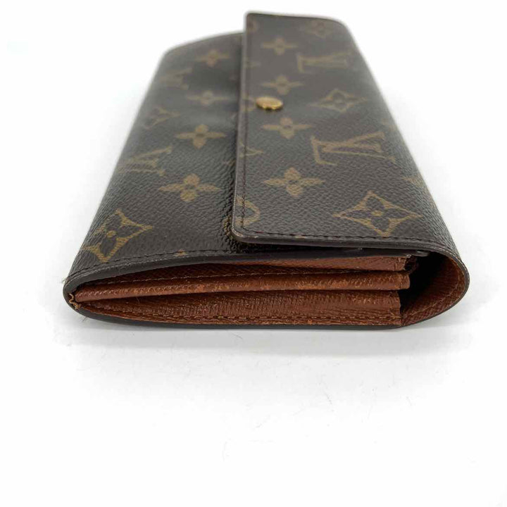 Louis Vuitton Luxury - Wallet