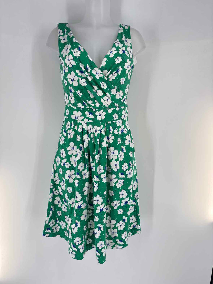 Size S LAND END Green Dress