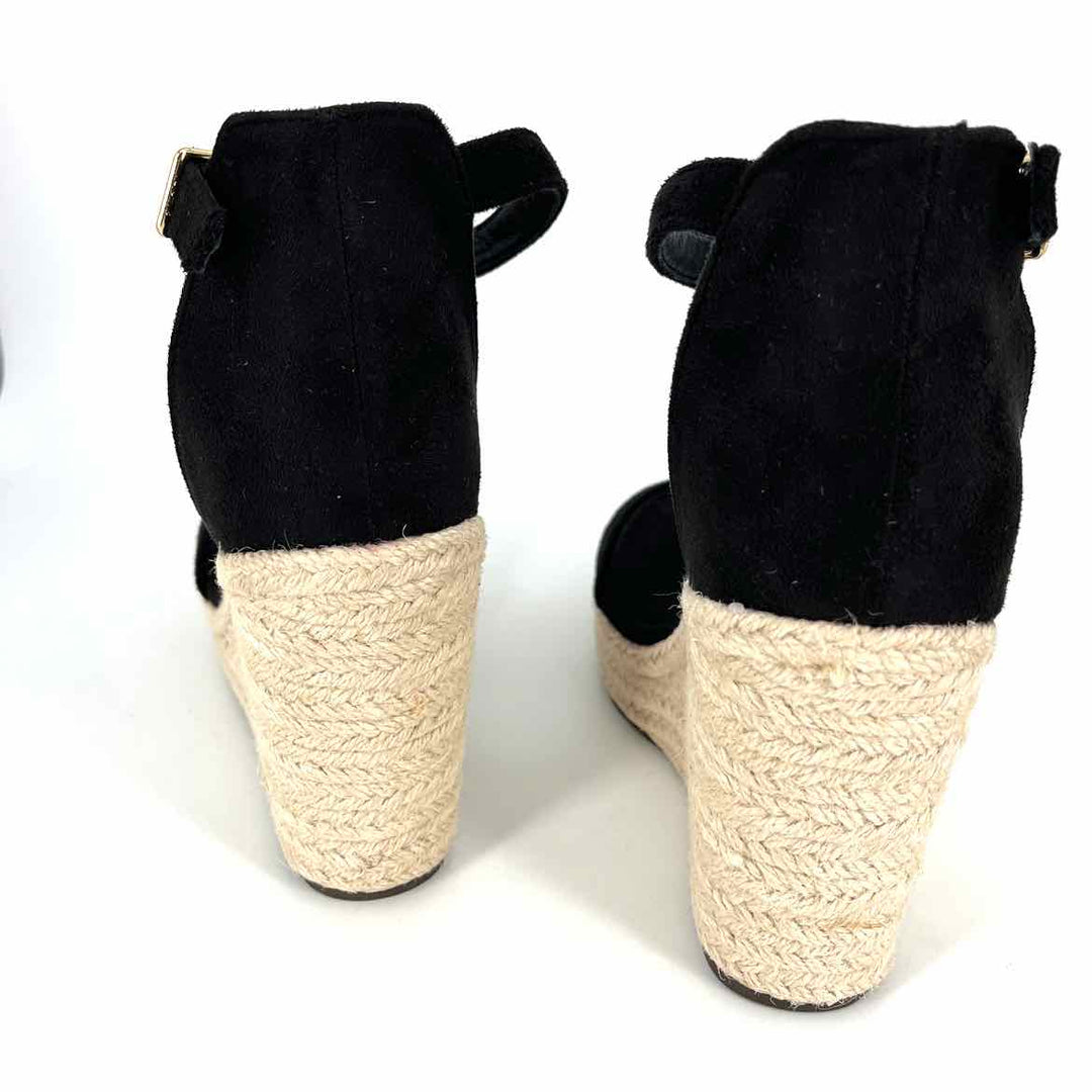 Shoe Size 39 Black Sandals