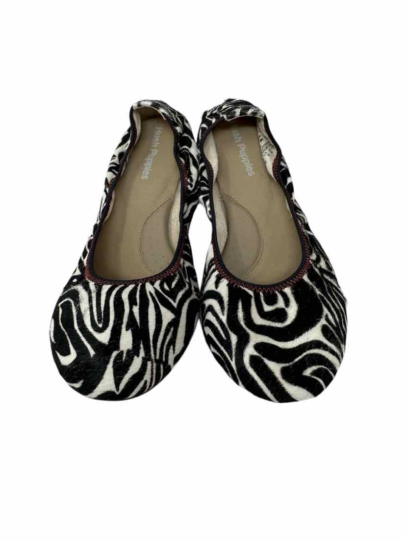 Shoe Size 8.5 Hush Puppies Tan Suede Flats