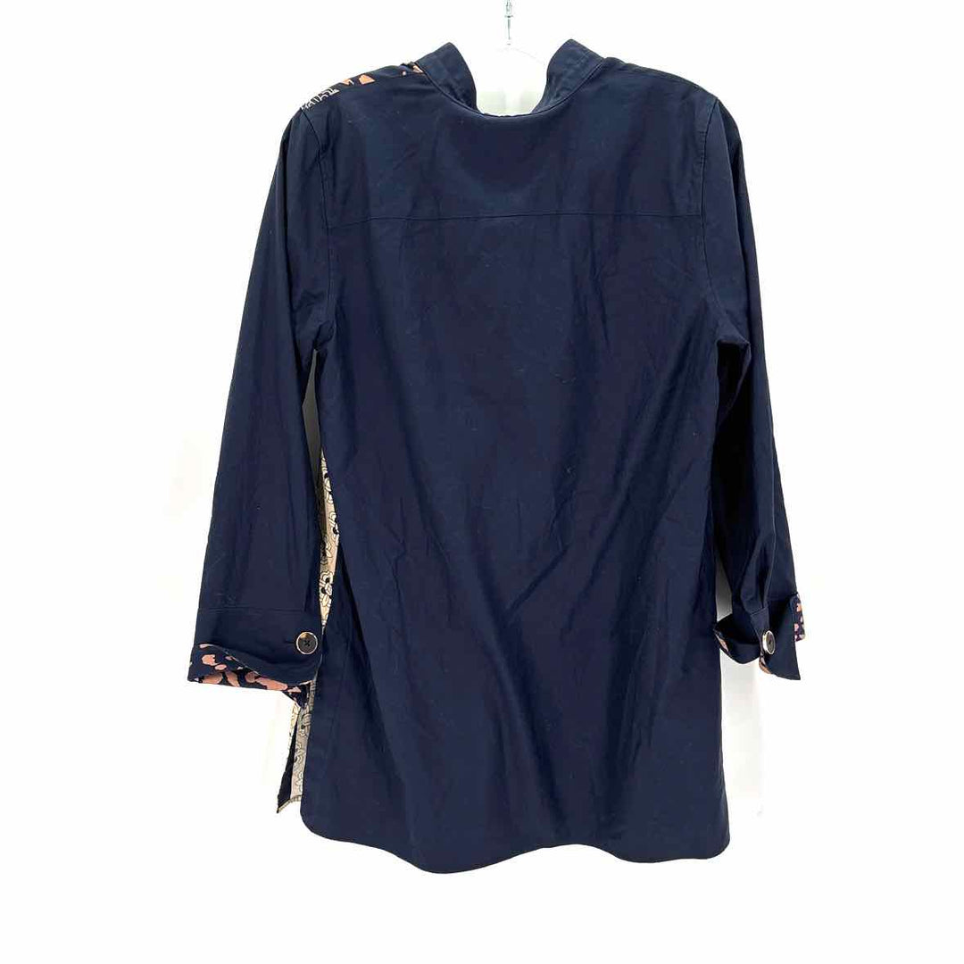 Size 8 Chico's Navy Print Shirt