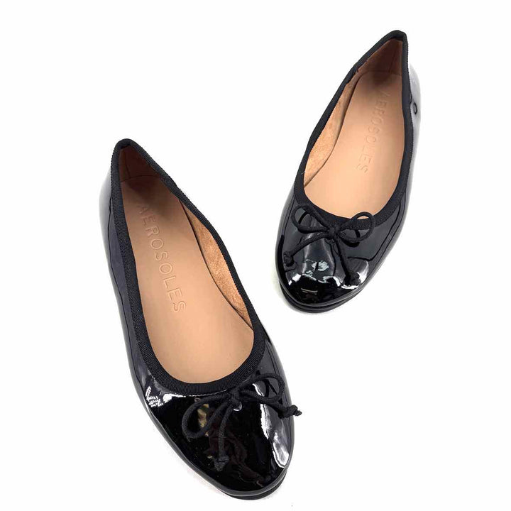 Shoe Size 9 AEROSOLES Black PATENT Flats