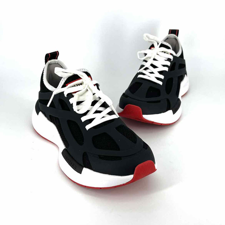 Shoe Size 7.5 Hunter Black Sneakers