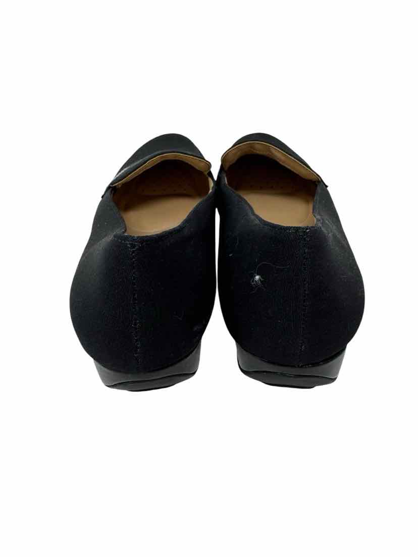 Shoe Size 6.5 Black Flats