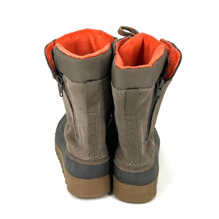 Shoe Size 7 BARE TRAPS Multi-Color Boots