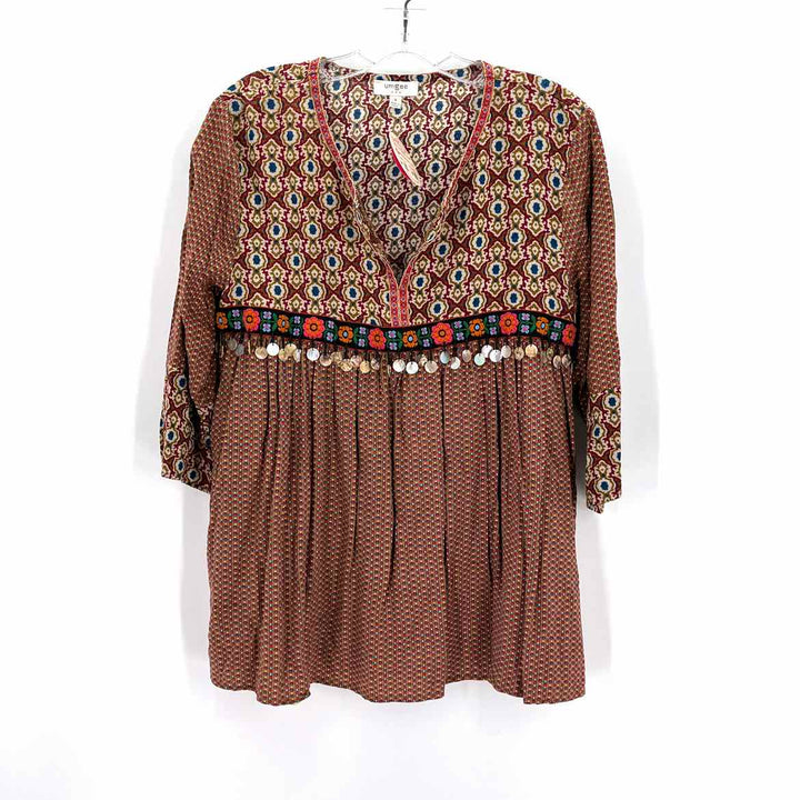Size M Umgee Burgundy Shirt