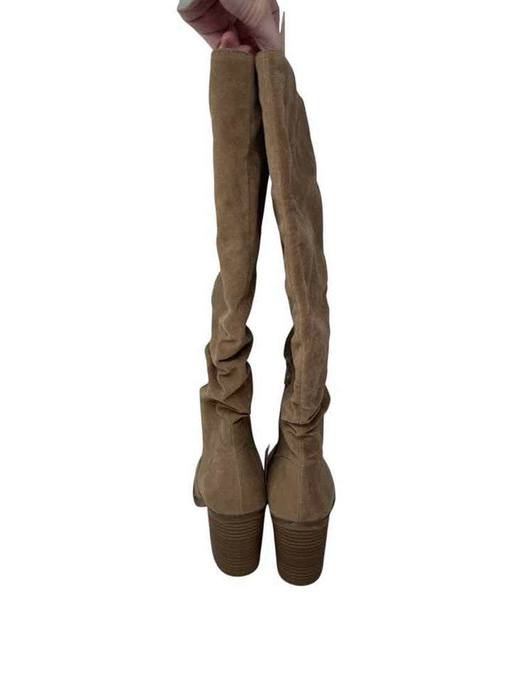 Shoe Size 8 UNIVERSAL THREAD Brown Boots
