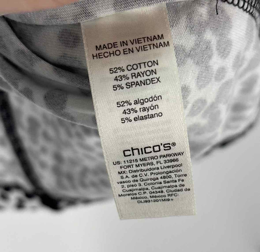 Size XL Chico's Black/White Shirt