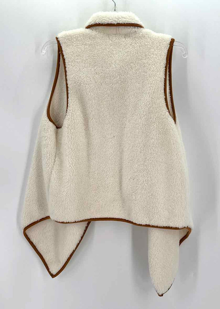 Size M Cream Vest