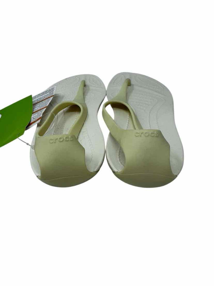 Shoe Size 6 Crocs Ivory Sandals