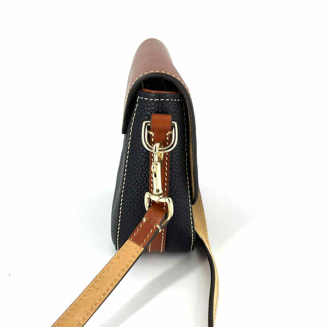 Dooney & Bourke Purse