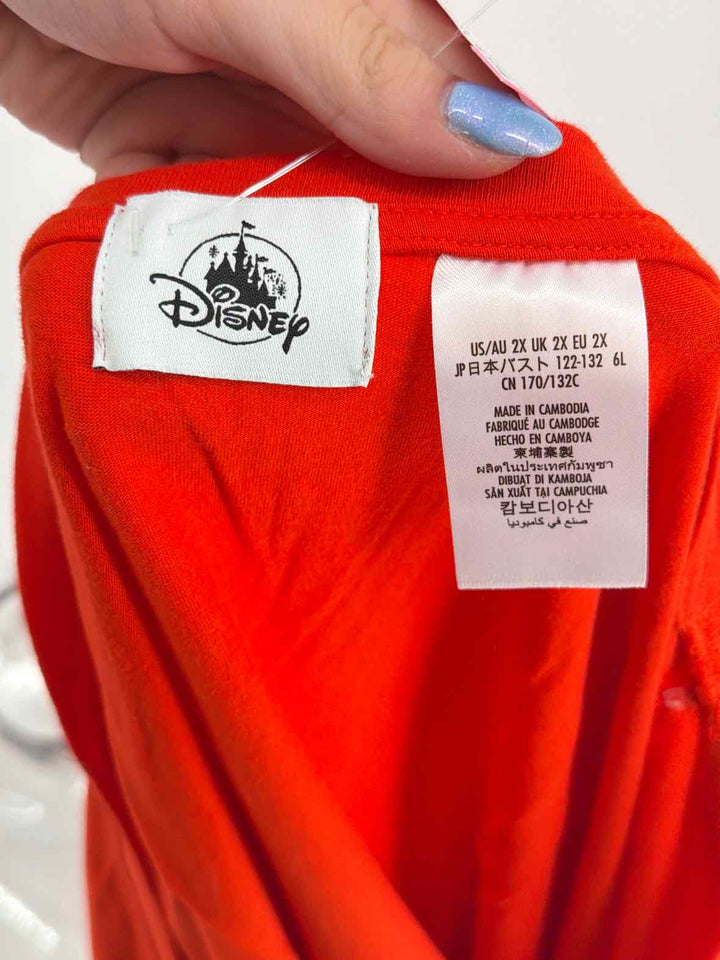 Size 2X DISNEY Red Shirt