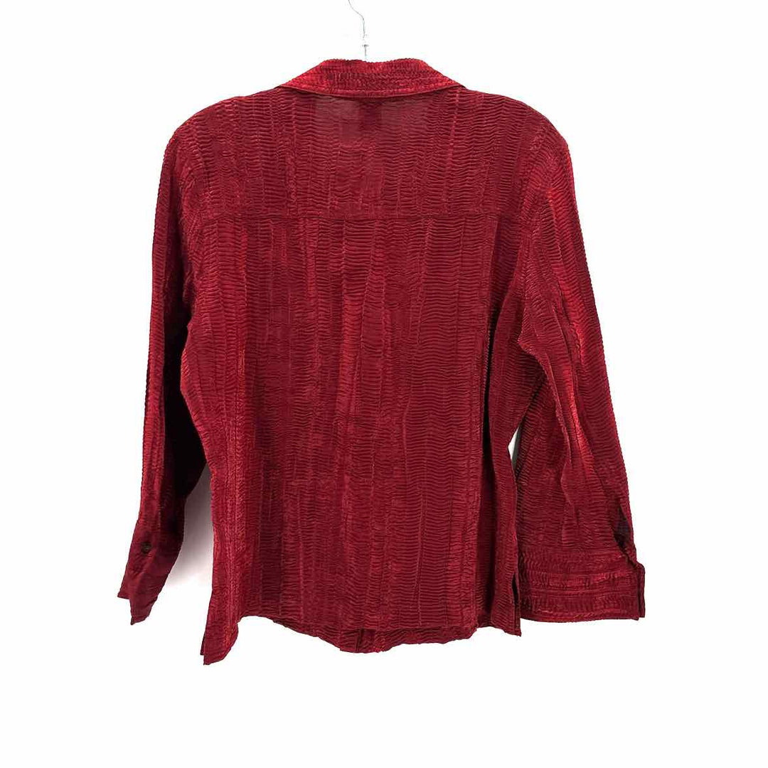 Size L Gold Shirt