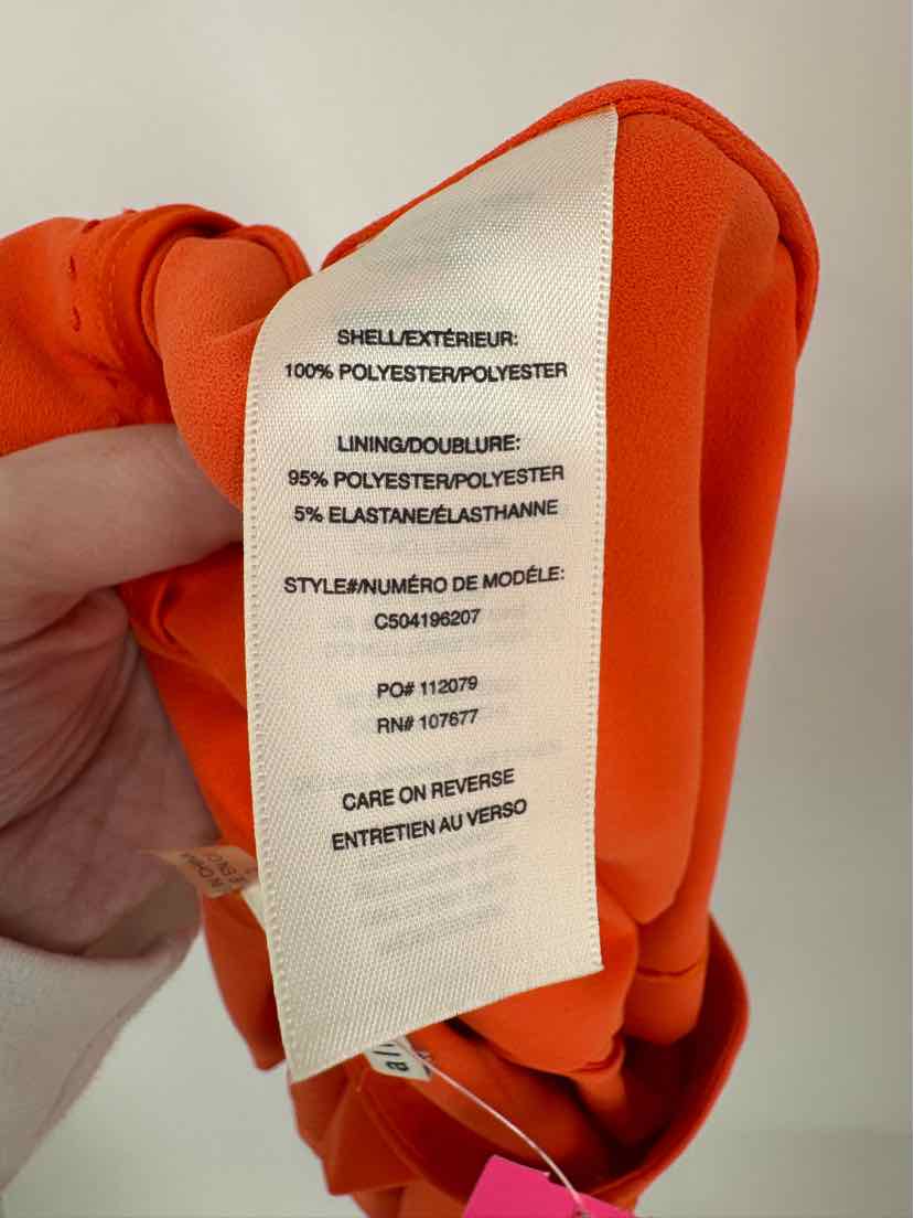 Size 2 Alice + Olivia Orange Shorts