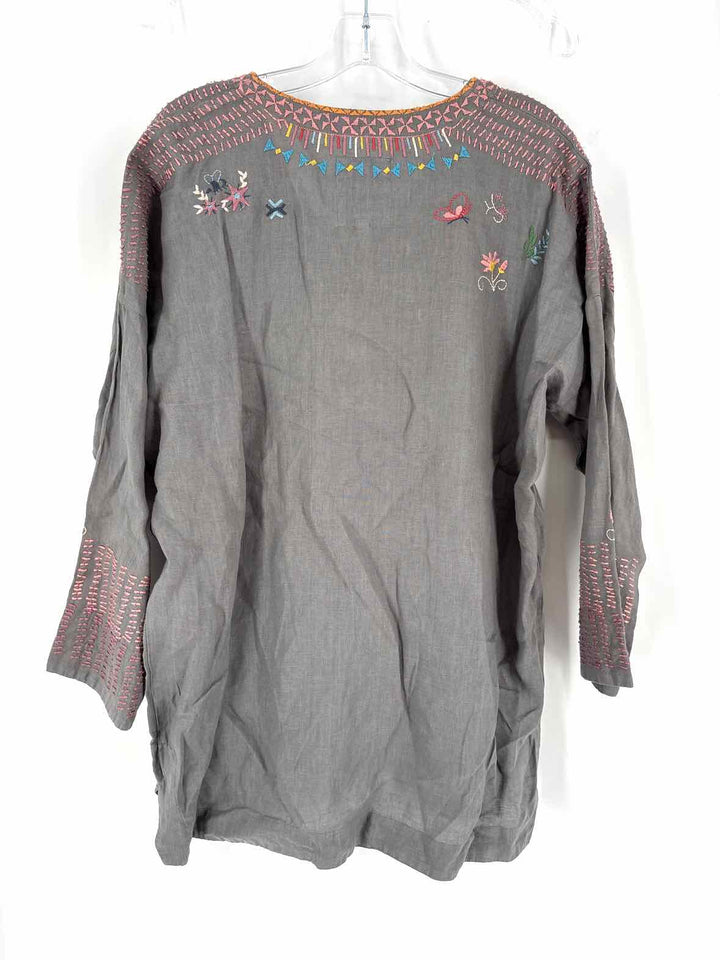 Size M Johnny Was Gray Shirt