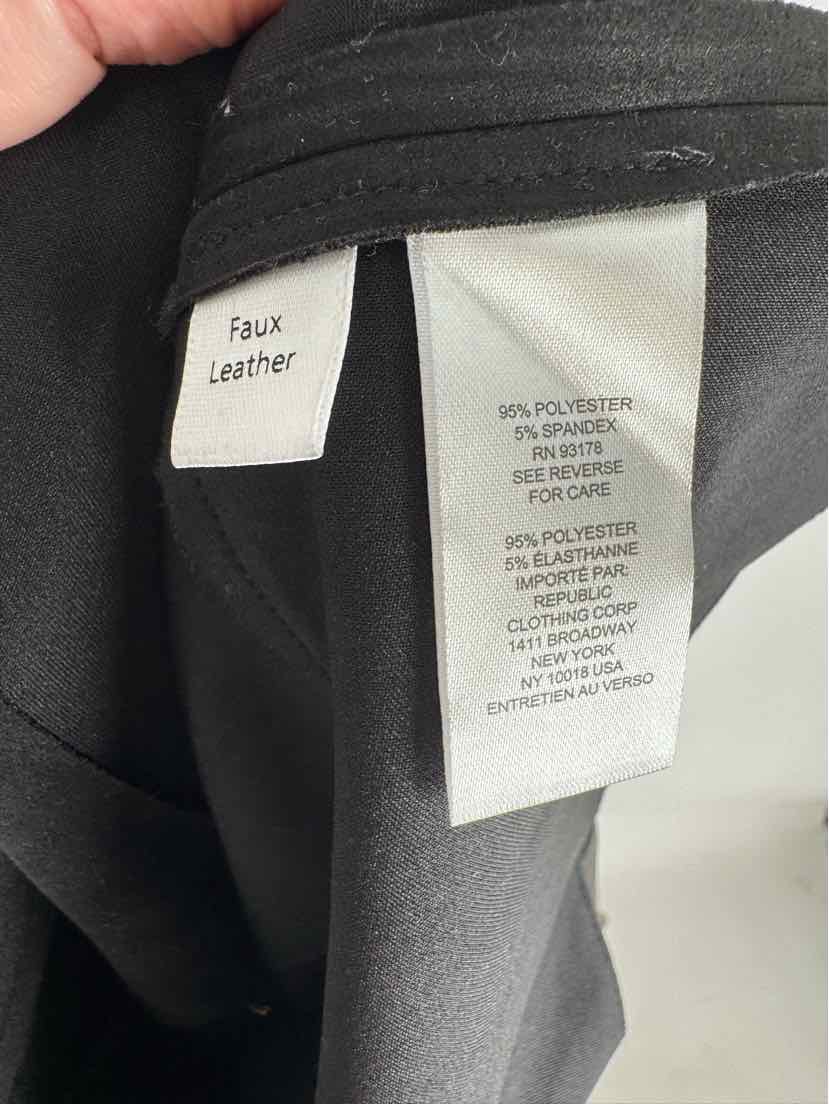 Size XL INDUSTRY Black Shirt