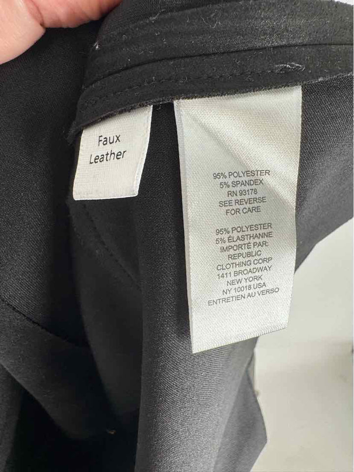 Size XL INDUSTRY Black Shirt