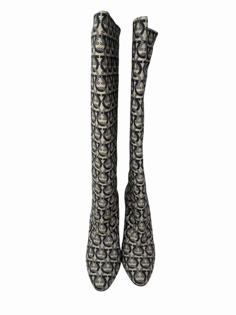 Shoe Size 6.5 SALVATORE FERRAGAMO Cream Boots