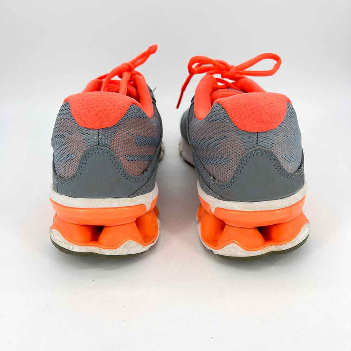Shoe Size 10 Nike Gray Sneakers
