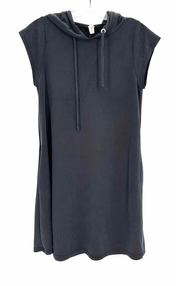 Size S ELAN Black Dress