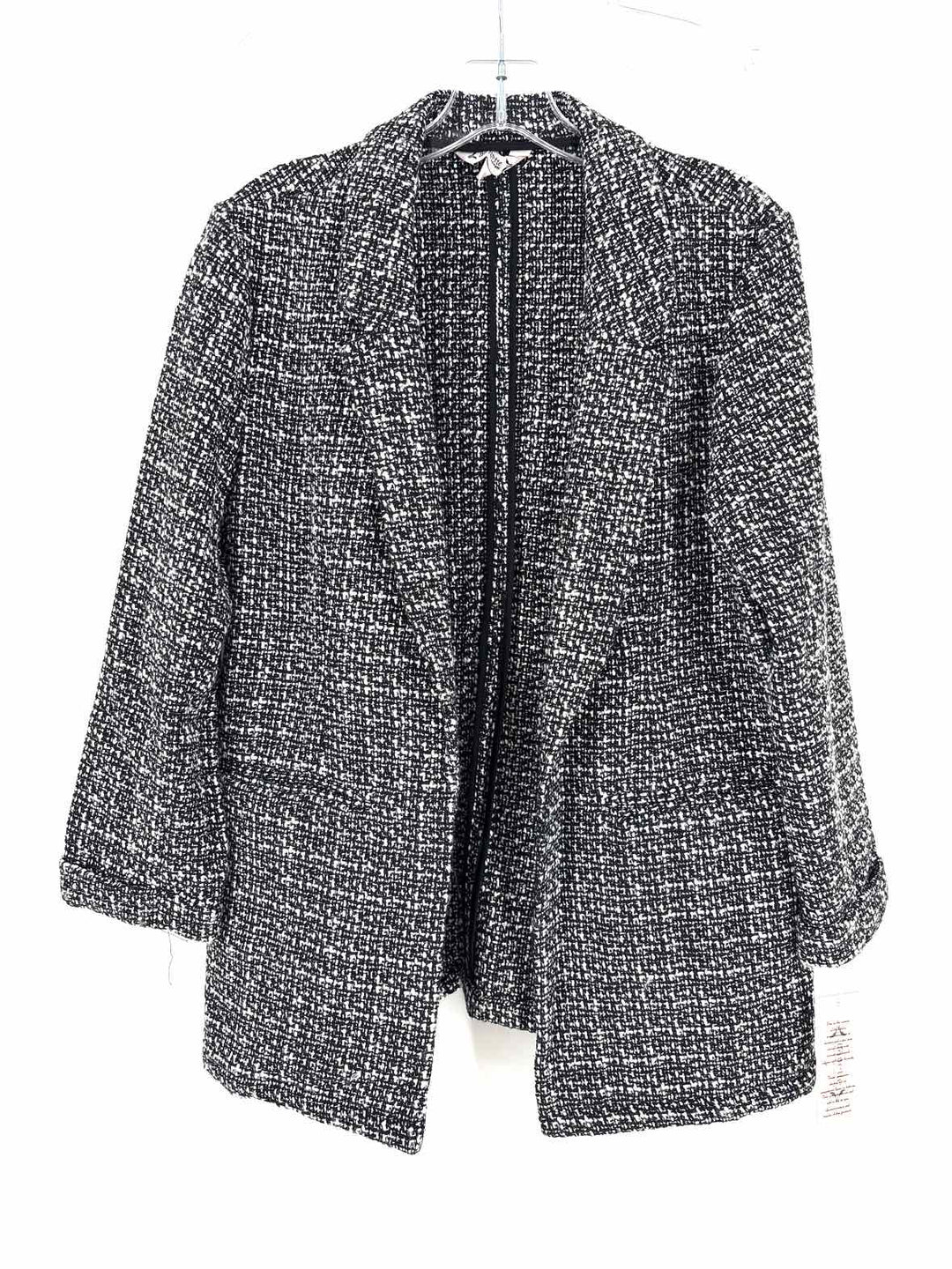 Size M NANETTE LEPORE Black Knit Jacket