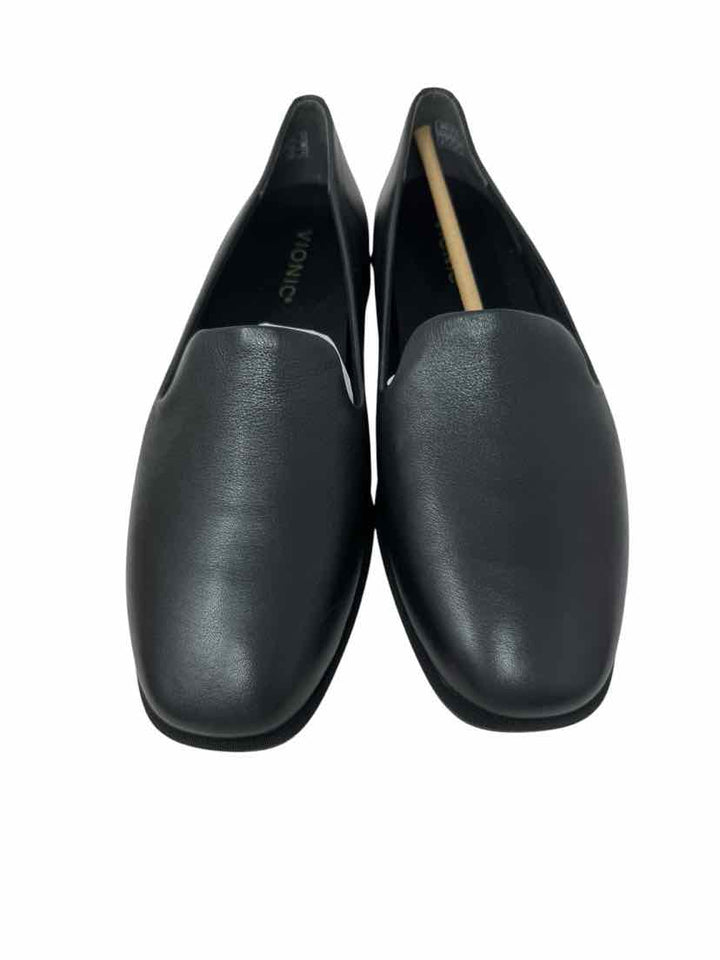 Shoe Size 10 VIONIC Black Flats