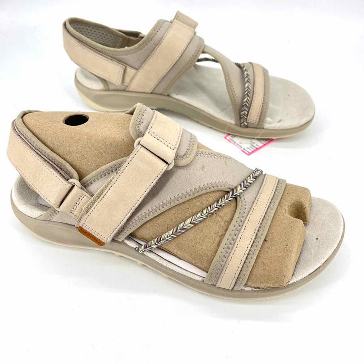 Shoe Size 11 MERRELL Khaki Sandals
