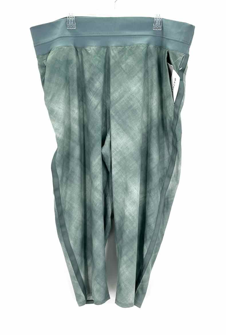 Size 22 Athleta Green Pants