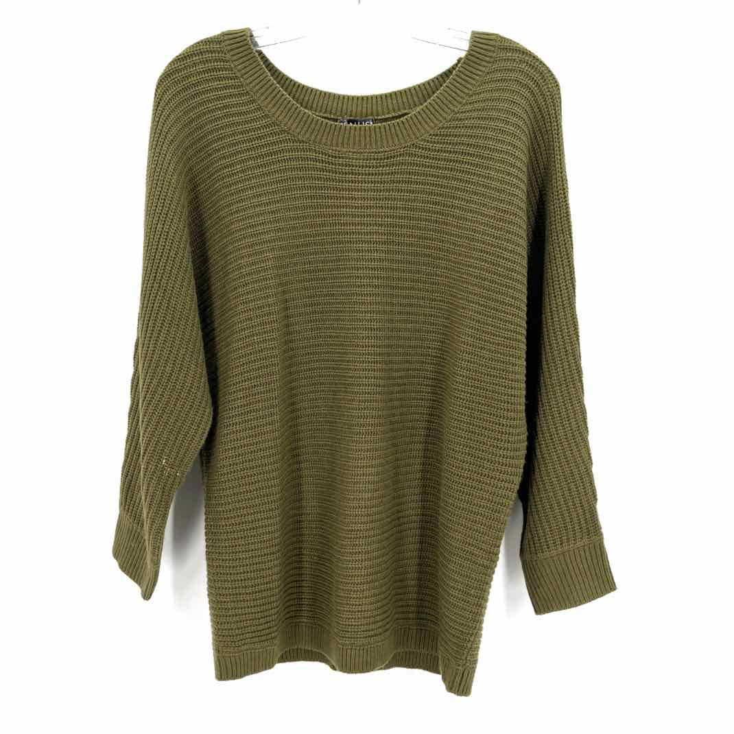 Size M VENUS Olive Sweater