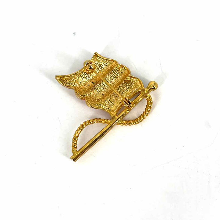 Brooch