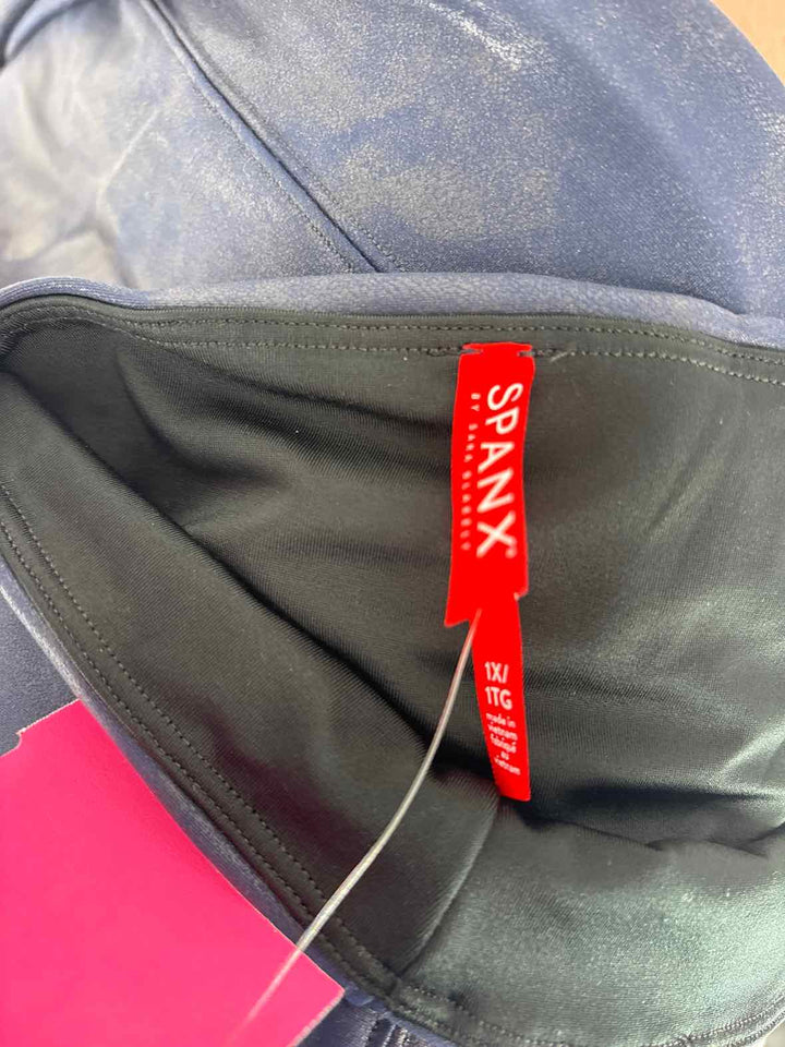 Size 1X SPANX Navy Pants