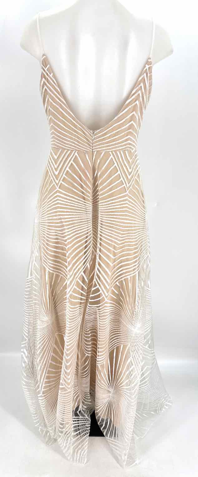 Size S White PROM