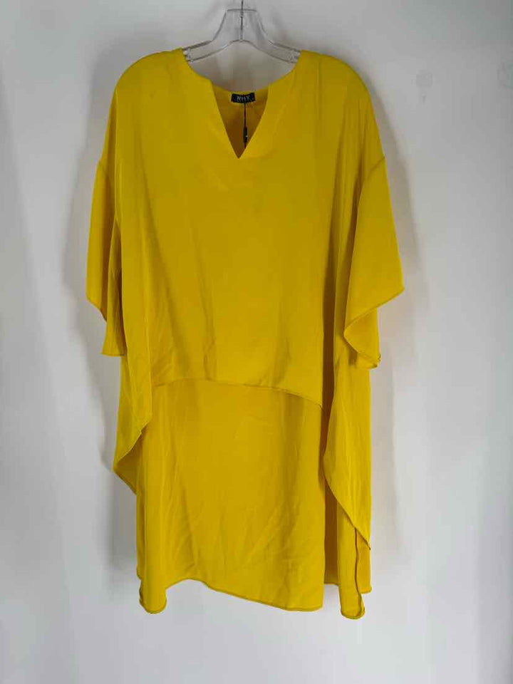 Size M Yellow Shirt