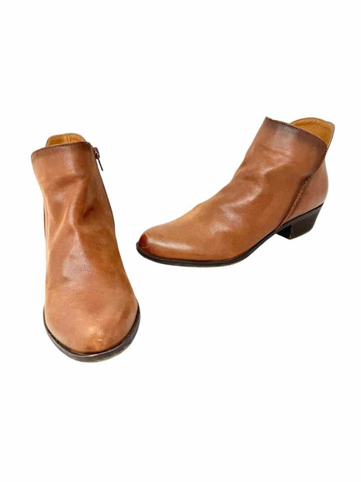Shoe Size 9 LUCKY Brown Boots