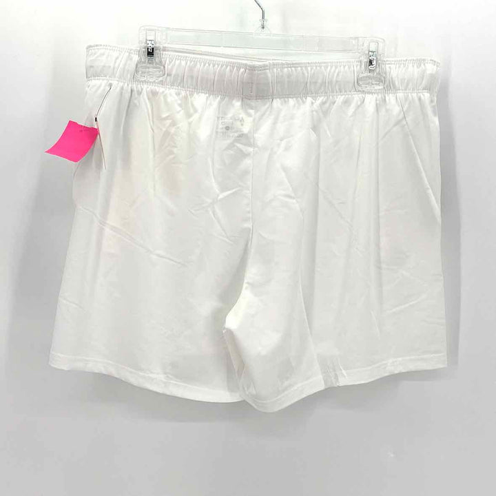 Size XL White Shorts
