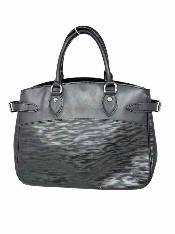 Louis Vuitton Luxury - Purse