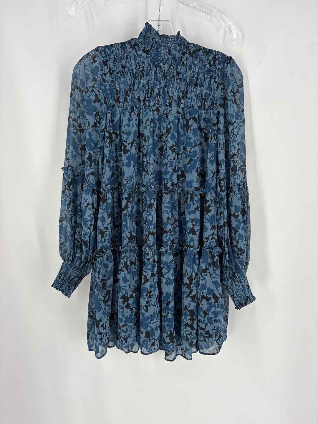 Size M OLIVACEOUS Blue Print Dress