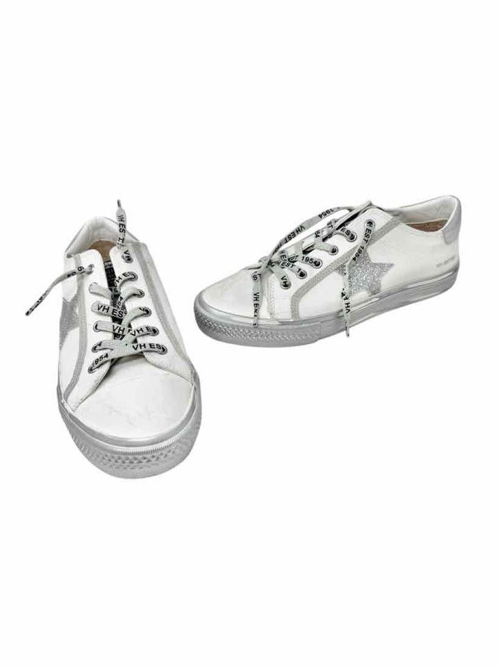 Shoe Size 8 VINTAGE AMERICA White Sneakers