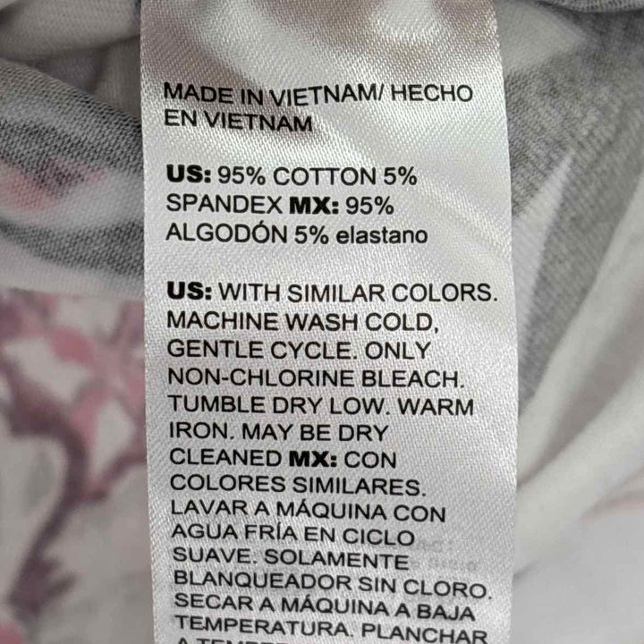 Size L Chico's Multi-Color Shirt