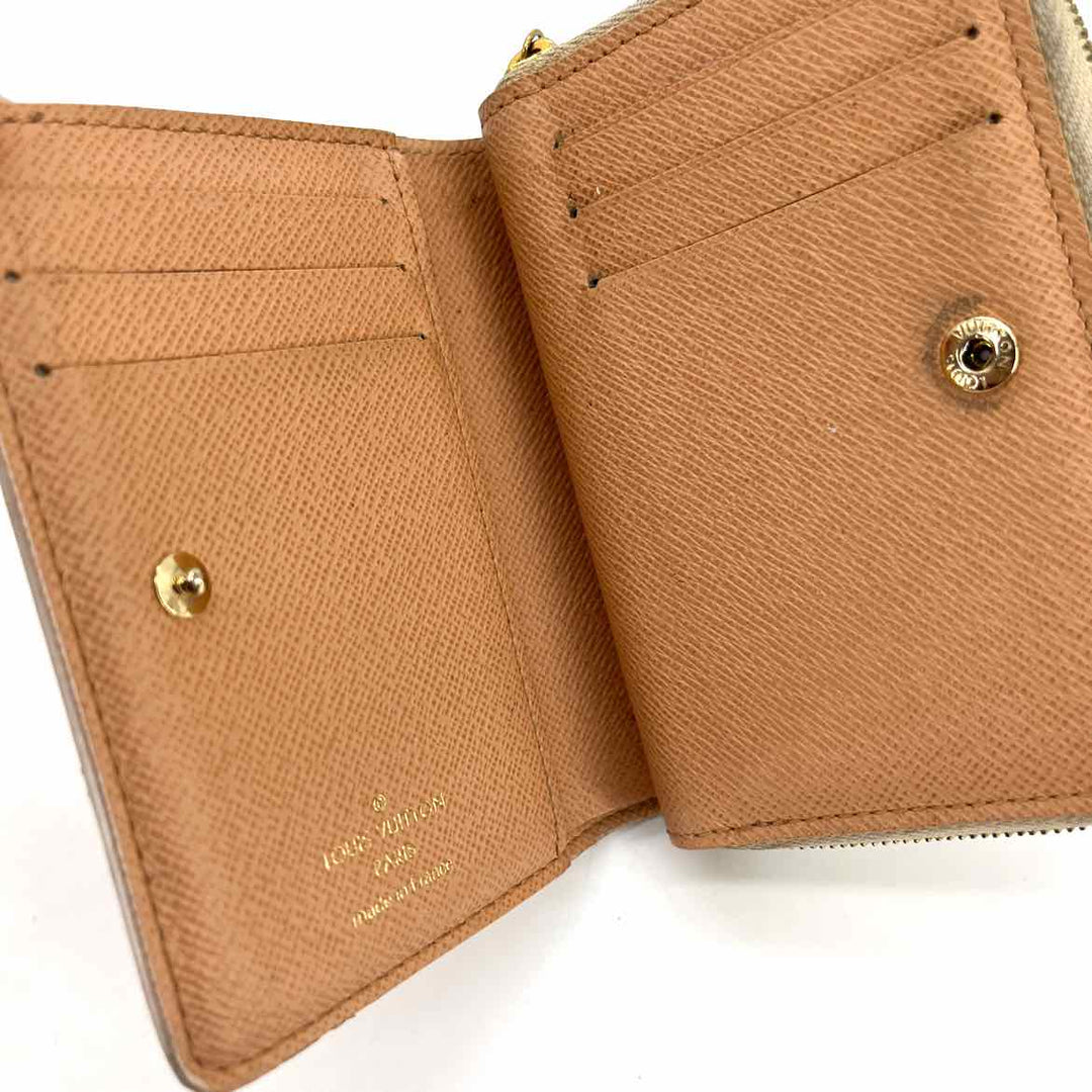 Louis Vuitton Luxury - Wallet