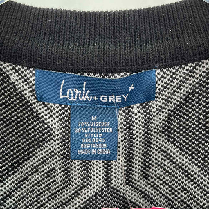 Size M Multi-Color Vest