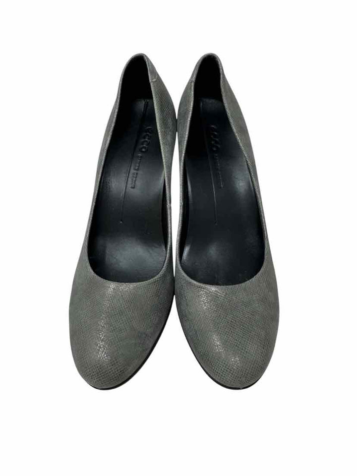 Shoe Size 37 ECCO Gray Leather Pumps