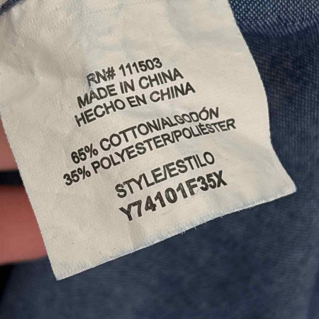 Size 1X Blue Chambray Shirt