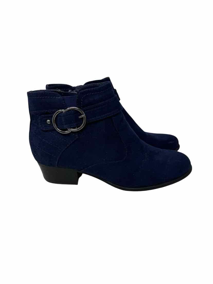 Shoe Size 8 UNISA Navy Boots