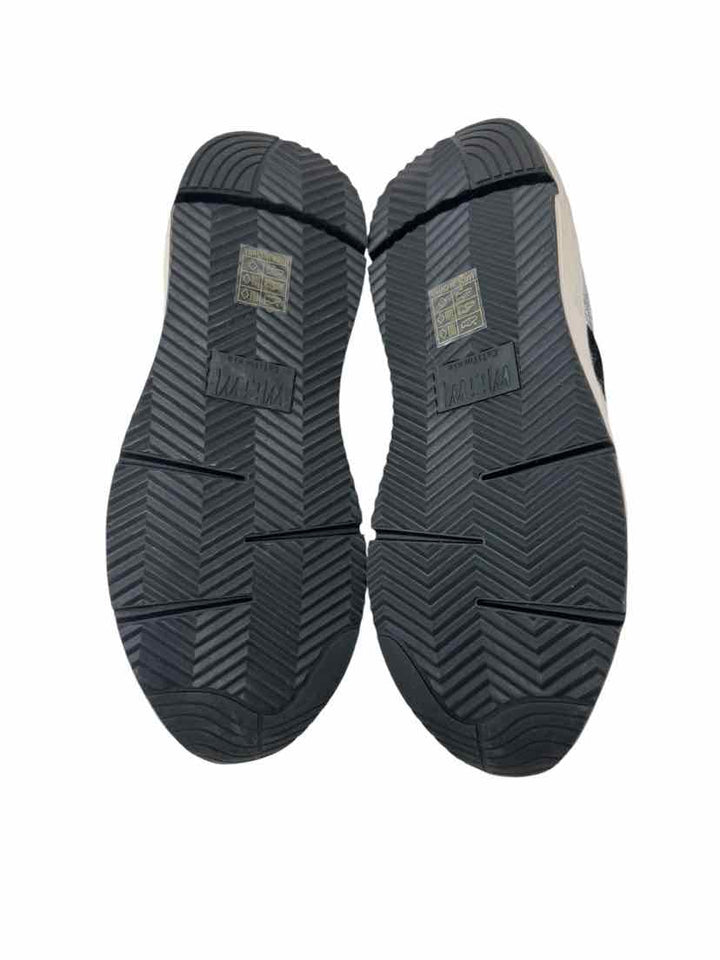 Shoe Size 9 Multi-Color Sneakers